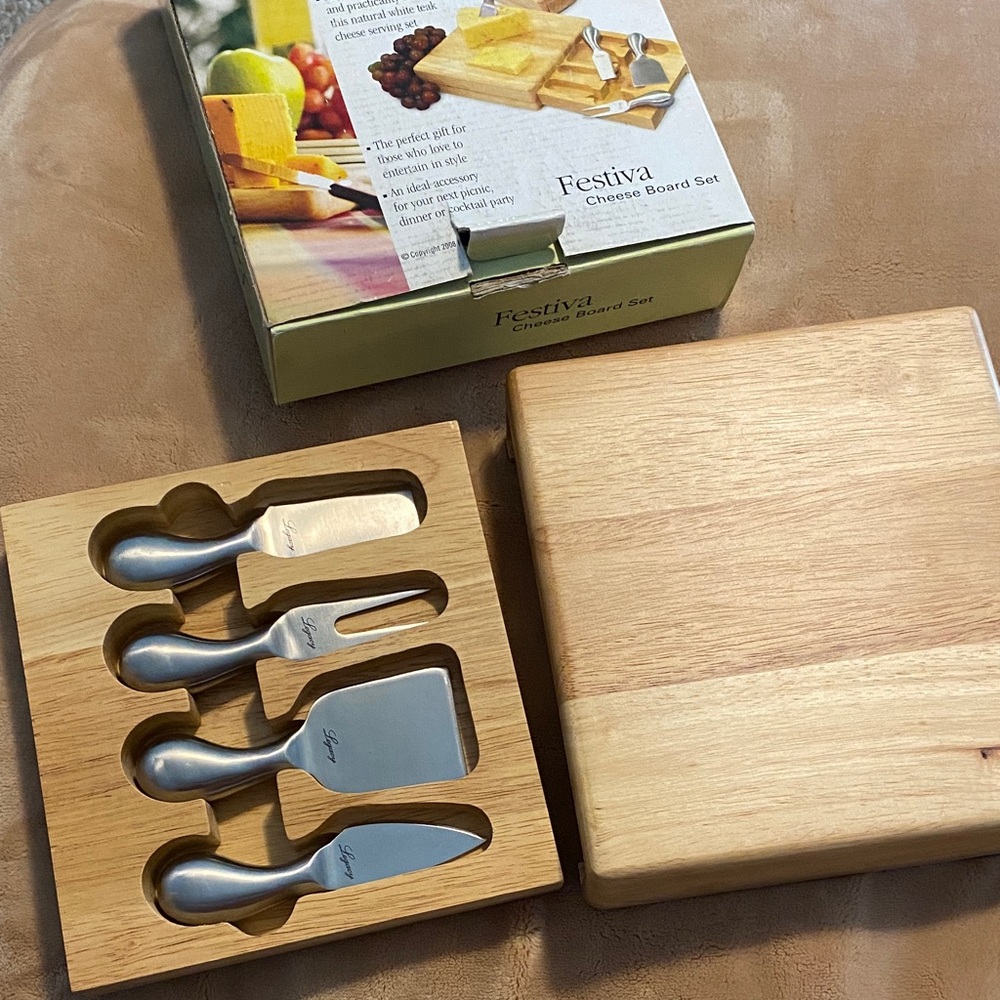 Legacy Picnic Time Charcuterie Cheese Board